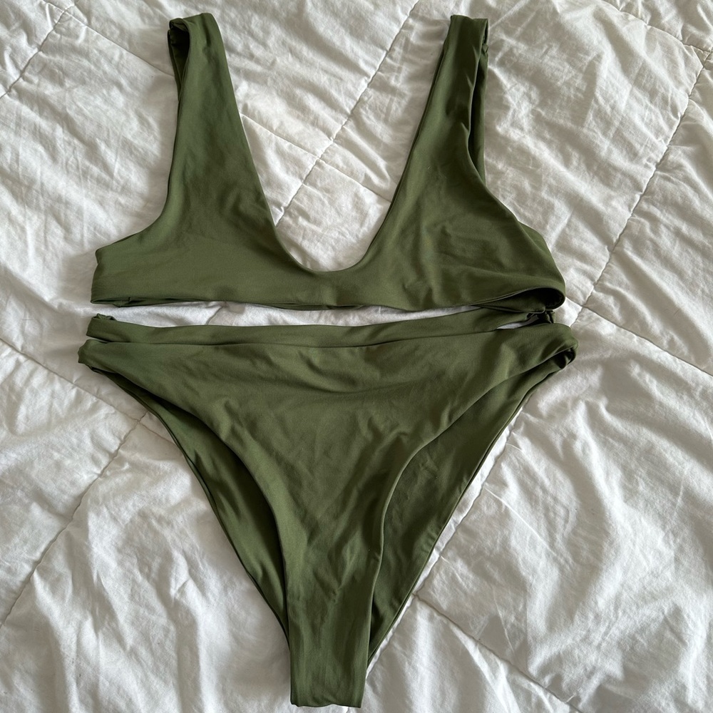 Toast swim set